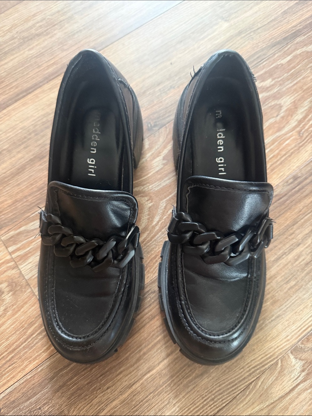 Madden Girl Black Chunky Chain Slip-On Loafers
